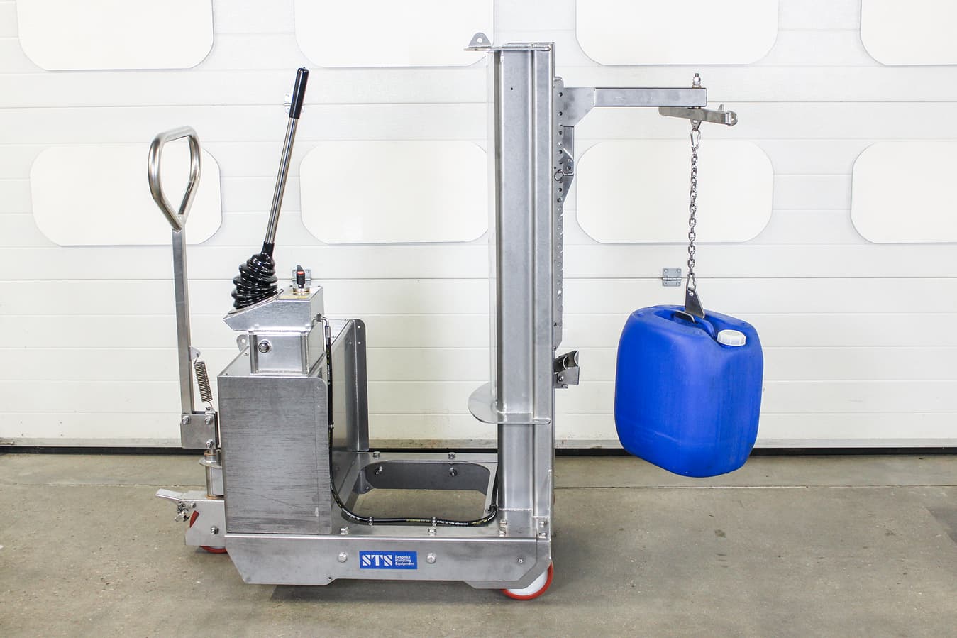 Small plastic jerrycan being lifted via the central lifting handle.