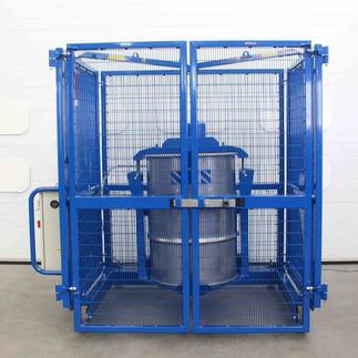 The STS drum mixer agitates a drum safely in a cage.