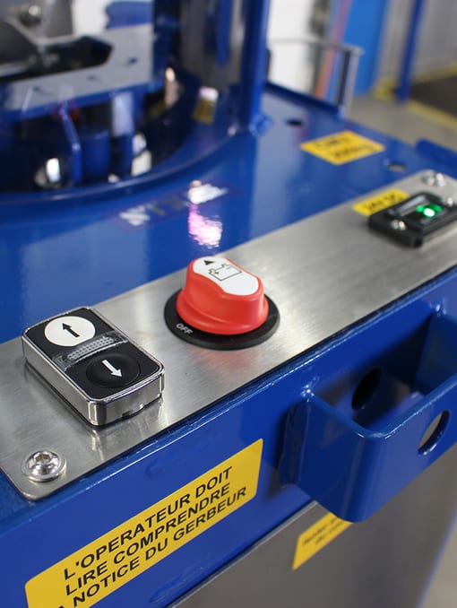 Close up image of the lift and lower controls as well as the battery isolator on an STS cylinder lifting aid.
