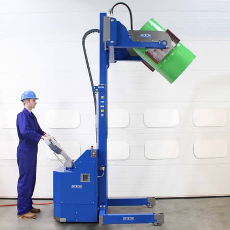 Side view of an STS drum tilter tipping a 205 litre steel drum.