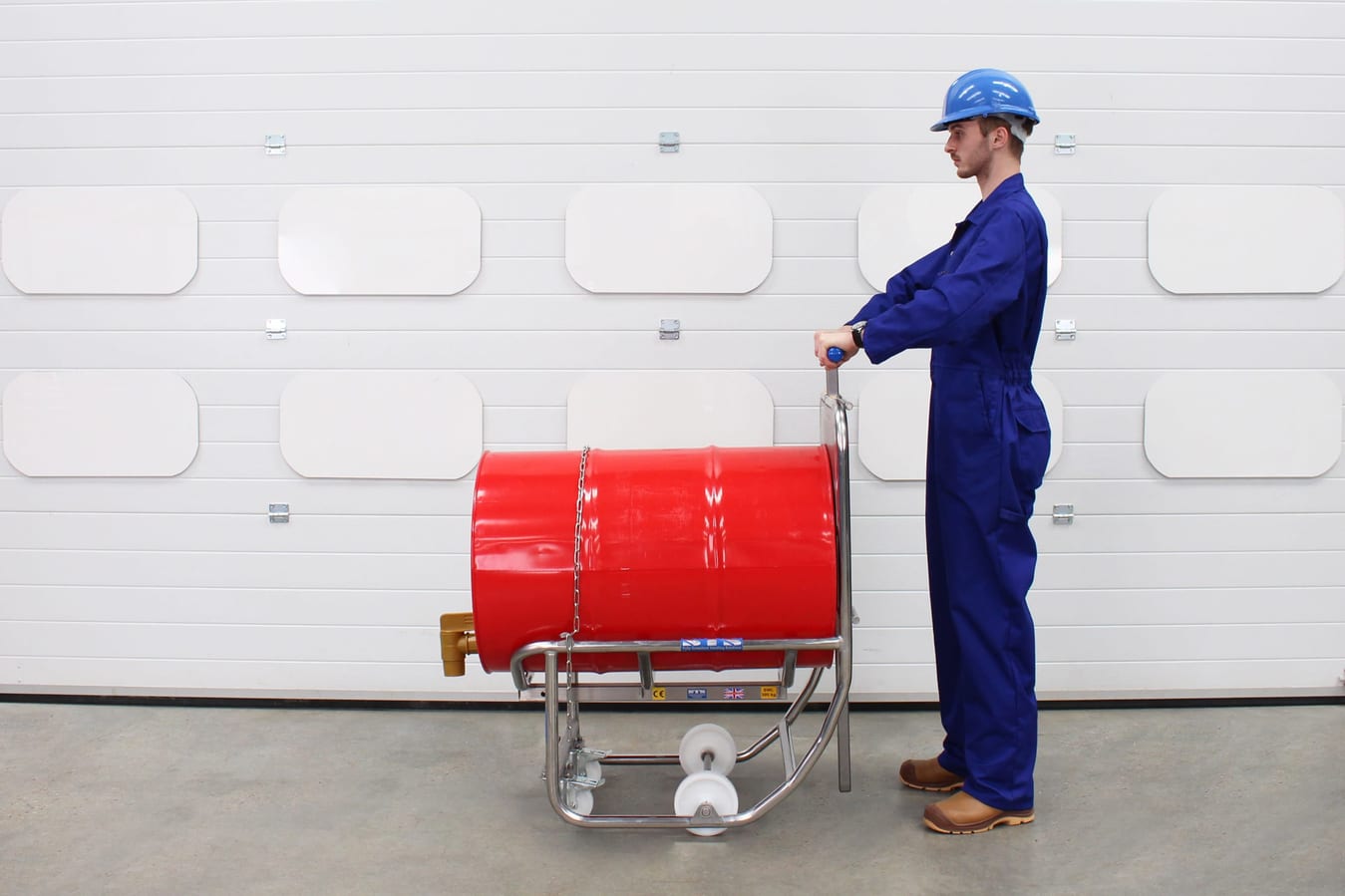 The STS drum dispenser with the drum secured horizontally ready for dispensing the contents.