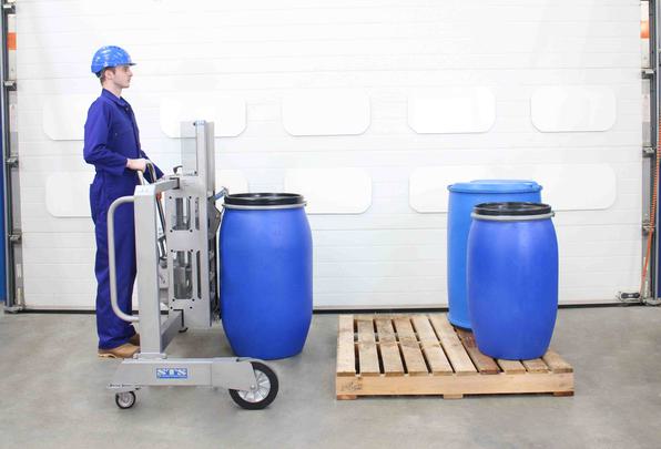 Stainless steel drum lifter for pharmaceutical areas