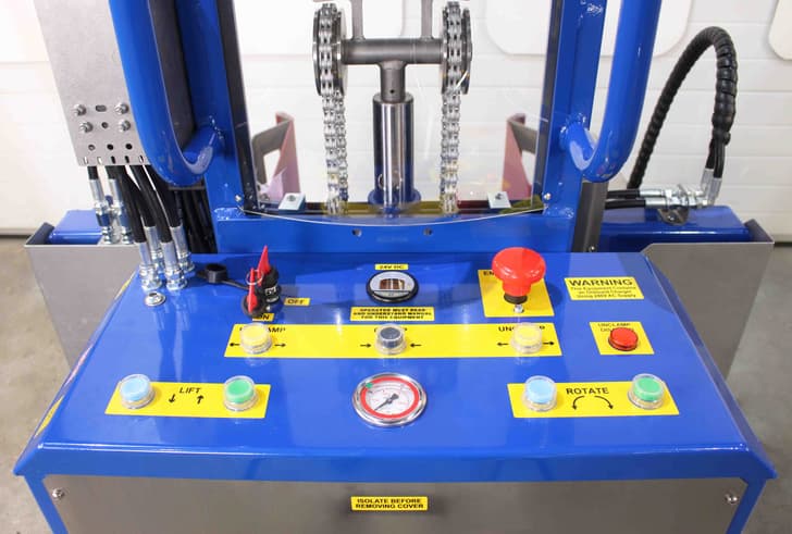 Electric hydraulic operation panel on a power drive drum tipper